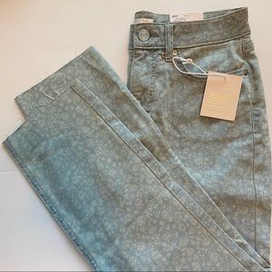 NEW - LC Lauren Conrad Floral Skinny Crop Jeans